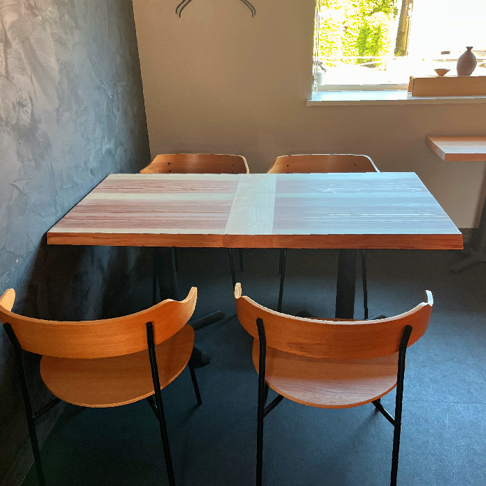 和食　よつ葉さんのテーブルを製作