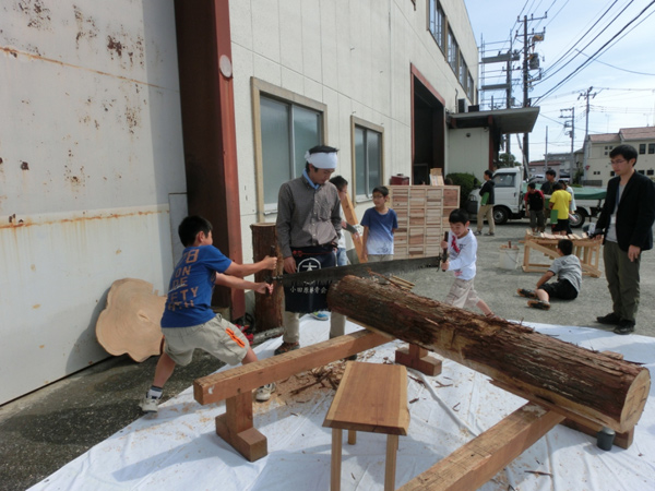 町田小学校　校歌ボード