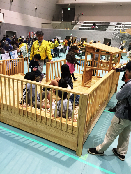 削ろう会 小田原・箱根の木製品製造技術