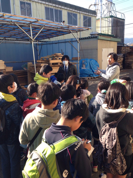 早川小学校生　工場見学