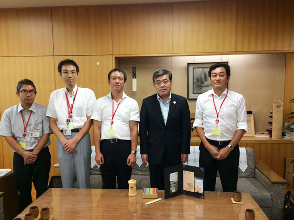 『子ども霞が関見学デー』と農林水産省・林野庁の幹部の方々との面会。