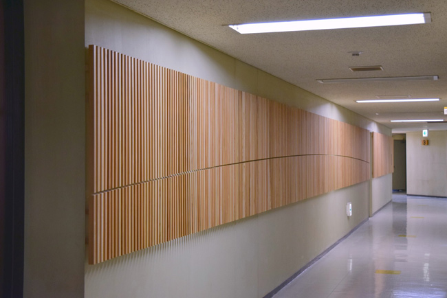 小田原産木材による市庁舎内の木質化