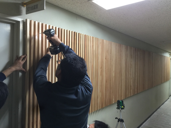 小田原産木材による市庁舎内の木質化