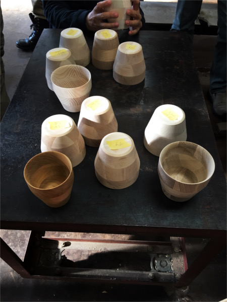 サントリーさんの育林材（プロジェクト）でタンブラーを作製しました。