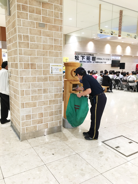 ハルネ小田原　間伐材ヒノキポスト