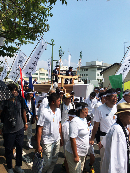 報徳祭「御木曳き」「立柱祭」
