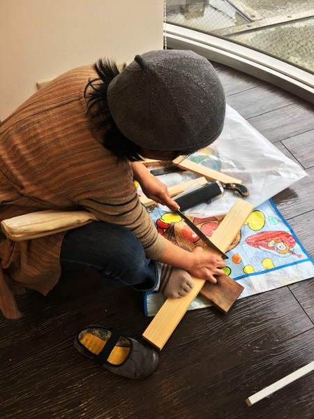 湘南T-SITEにて箸作り体験に参加しました。