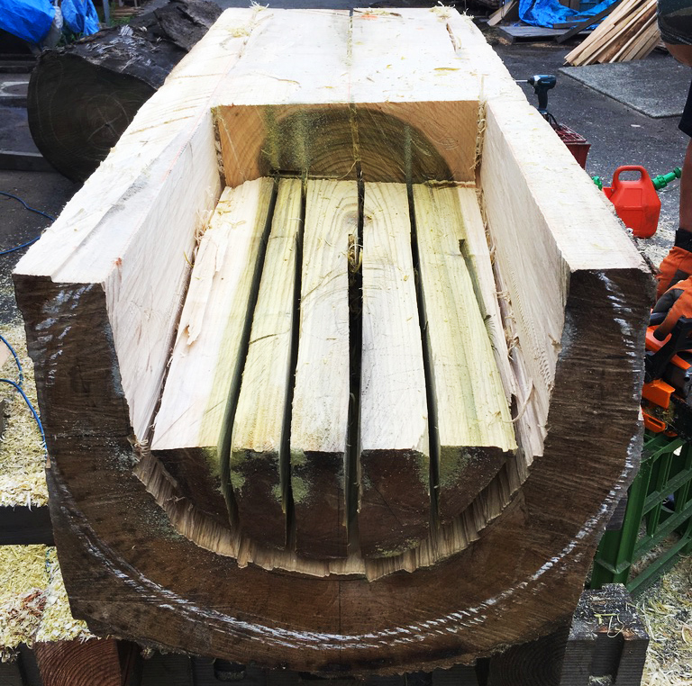 「ちがさき・もあな保育園」様の テーブル什器等を製作致しました。