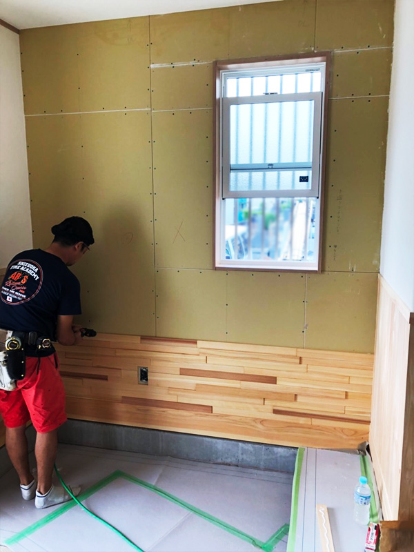 モザイク壁施工：小林様邸