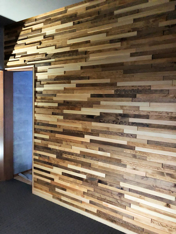 小田原市内端材モザイク壁