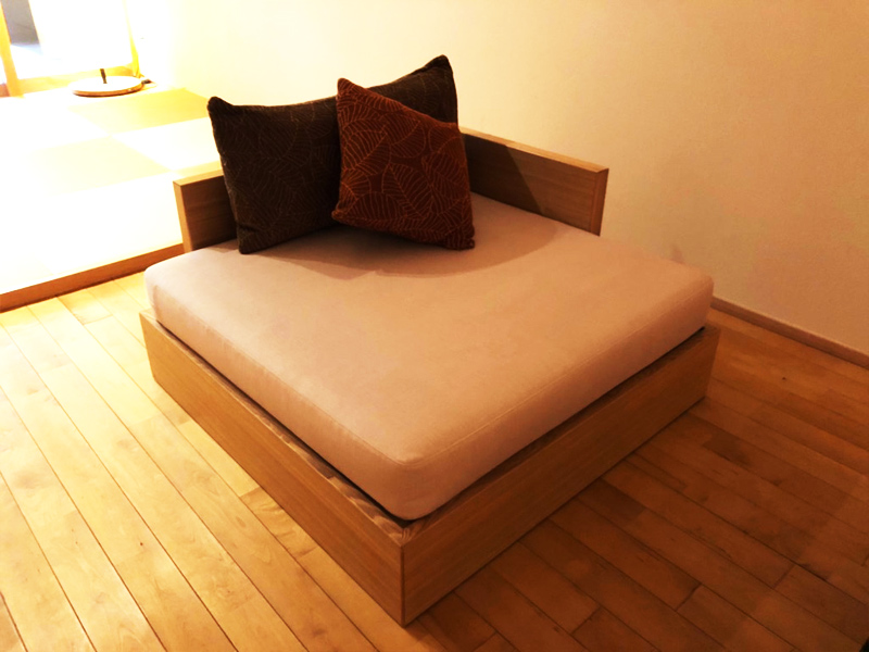 箱根旅館・ホテルの椅子とソファ類の張り替え