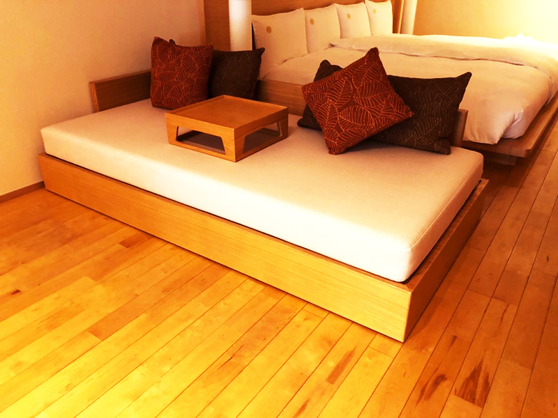 箱根旅館・ホテルの椅子とソファ類の張り替え