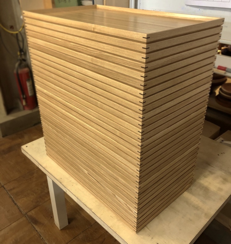 ホテル様用トレイの製作。