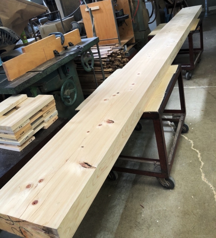 小田原キッチンショールームのカウンター製作。