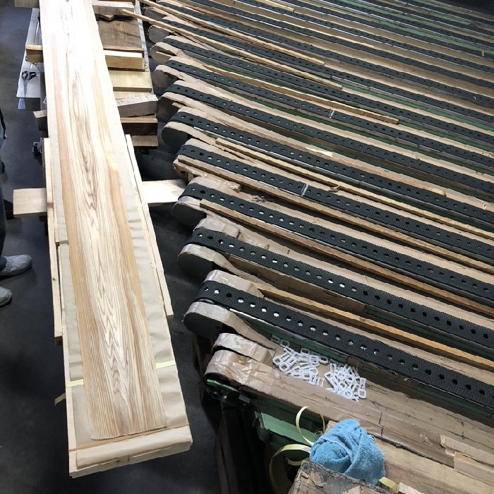 こだわりの突板を作っていただきました