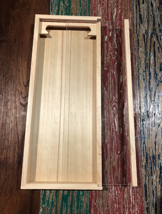 材料屋さんから依頼をうけて神棚を作製