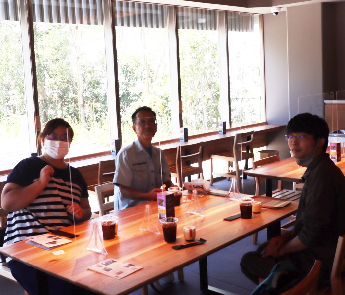 小田原三の丸ホールの什器を作製①