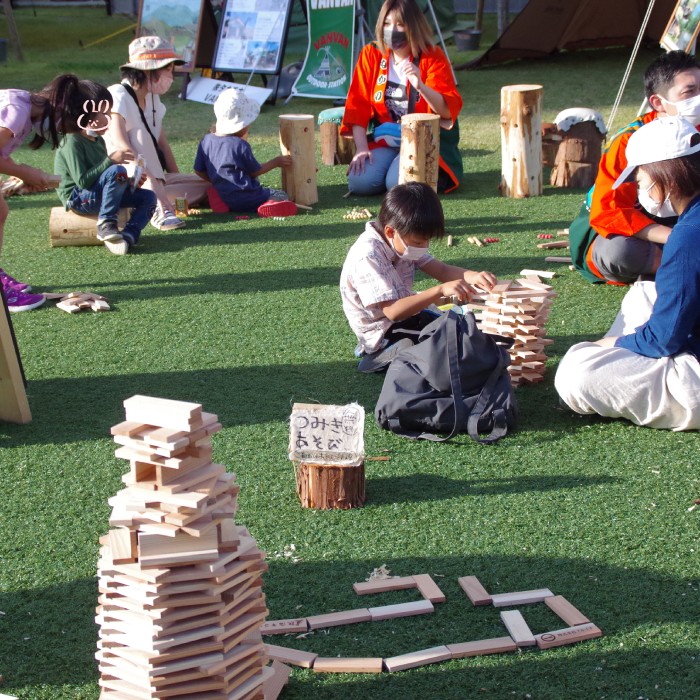 キコリーずさんのかまぼこ板のつみきを作製