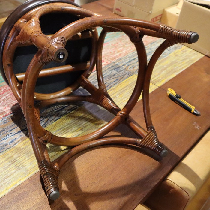 富士屋ホテルさんの椅子の修理