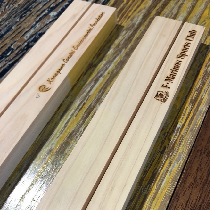 間伐材のカレンダーの特注品