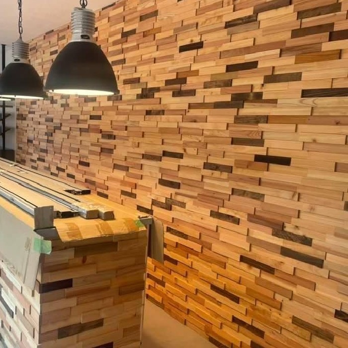 西湖コンテナハウスウッドデッキを作製