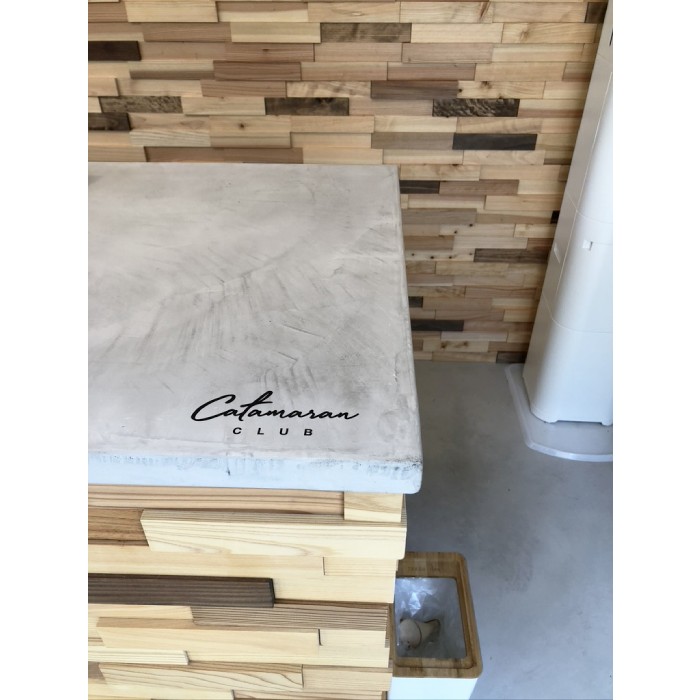 西湖コンテナハウスウッドデッキを作製