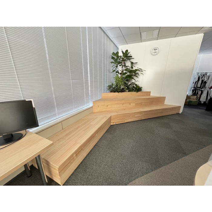 オフィス木質化の什器を制作