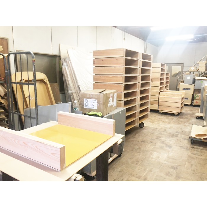 オフィス木質化の什器を制作