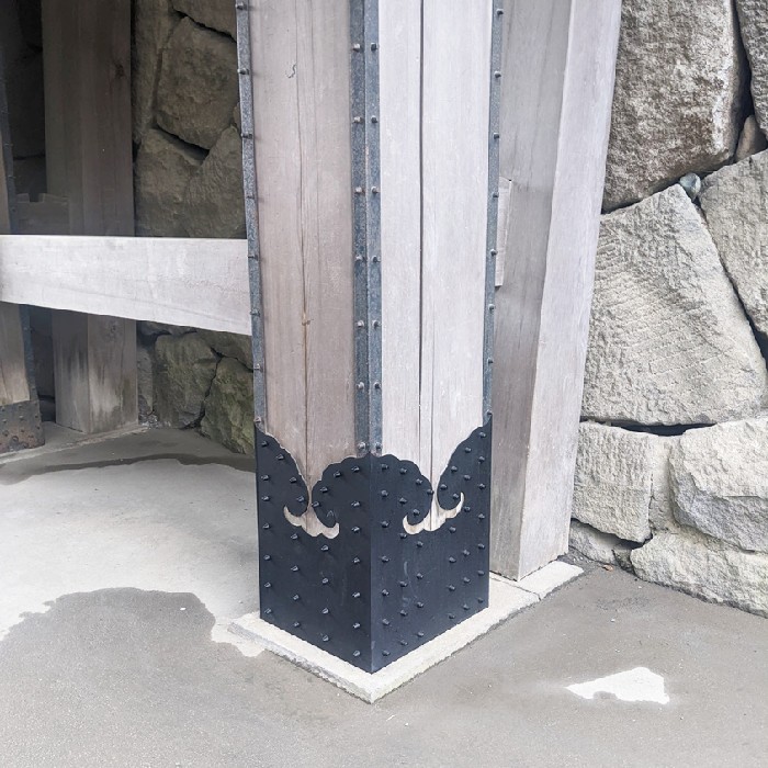 小田原城の常盤木門金属プレートの製作