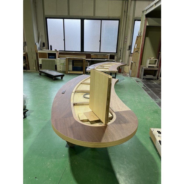 『アルテリア・ネットワークス』さんのサテライトオフィスの什器製作