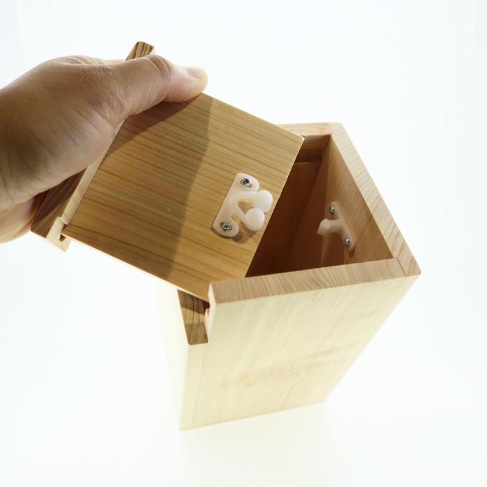 【OEM】募金箱の製作