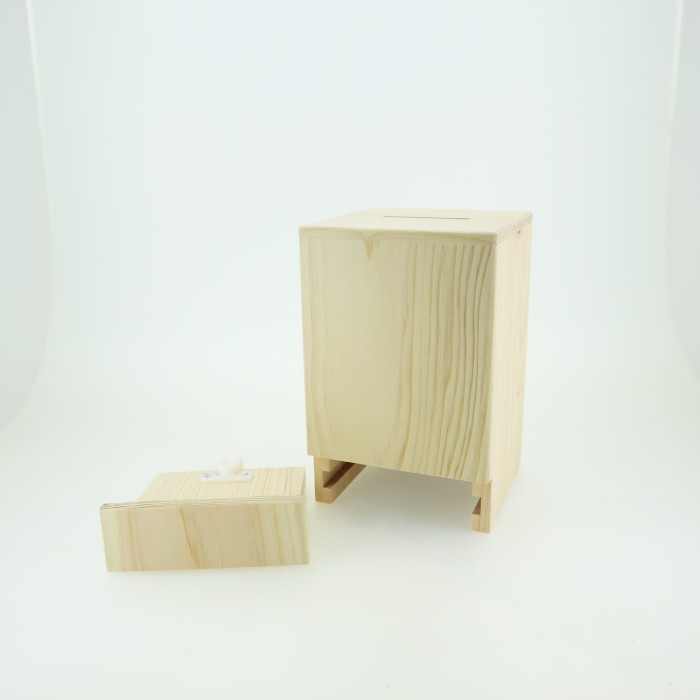 【OEM】募金箱の製作