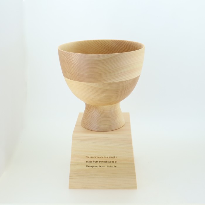 【OEM】オリジナル木製トロフィーを製作