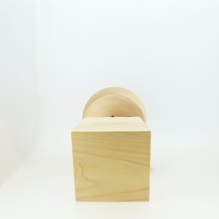 【OEM】オリジナル木製トロフィーを製作