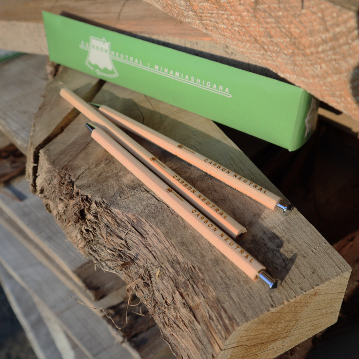 【OEM】南足柄市の木材を使用した鉛筆の製作