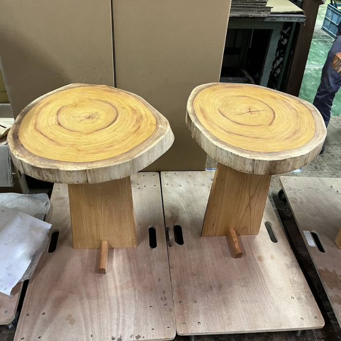 【OEM】様々な材を使用したデスクの制作