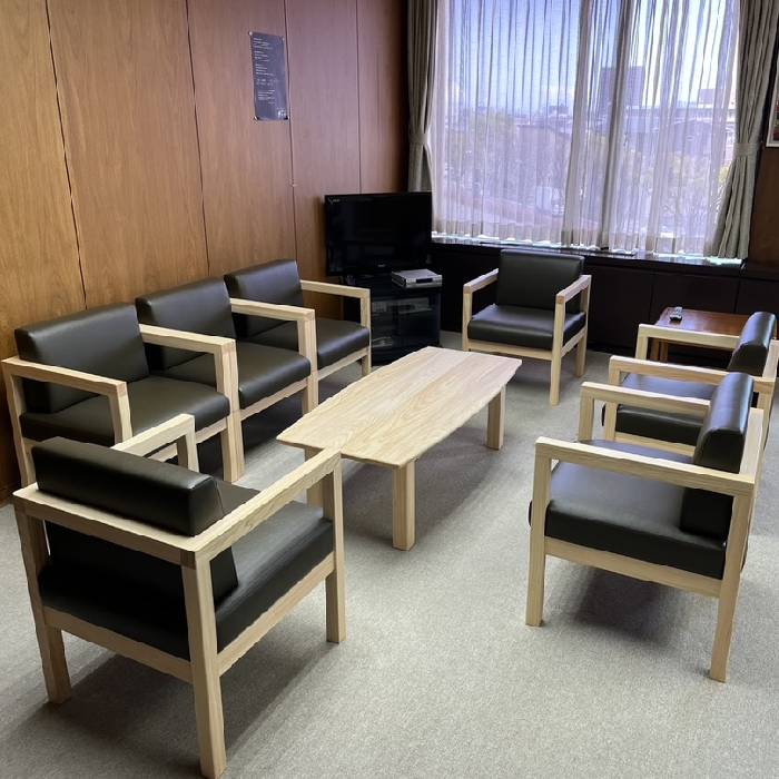 【OEM】様々な材を使用したデスクの制作