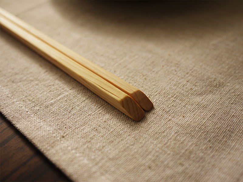 湘南T-SITEにて箸作り体験に参加しました。